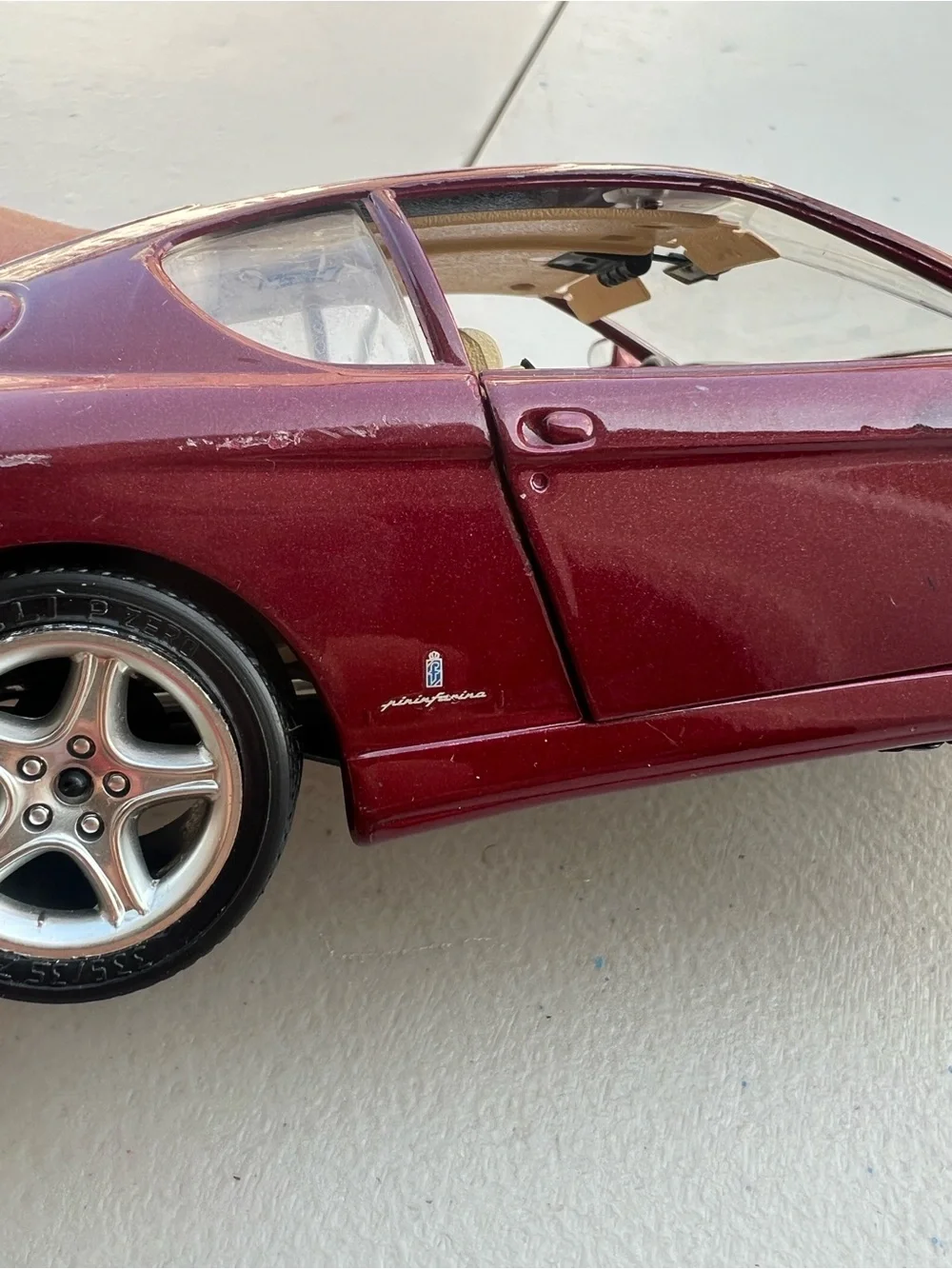 Bburago 1/18 Ferrari 456 GT 1992 Maroon Burgundy Diecast Model Car Italy Vintage